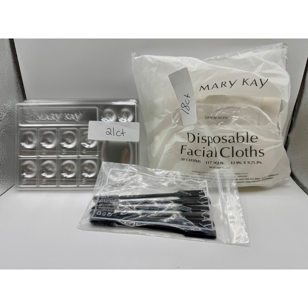 Mary Kay Consultant Supplies Bundle Clear Tray Facial Cloths Mascara Wands‎